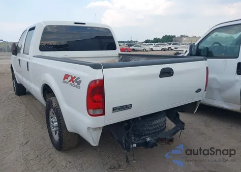 2006 Ford F-250 Lariat/Xl/Xlt z USA, uszkodzony, nr VIN 1FTSW21P06EB55500